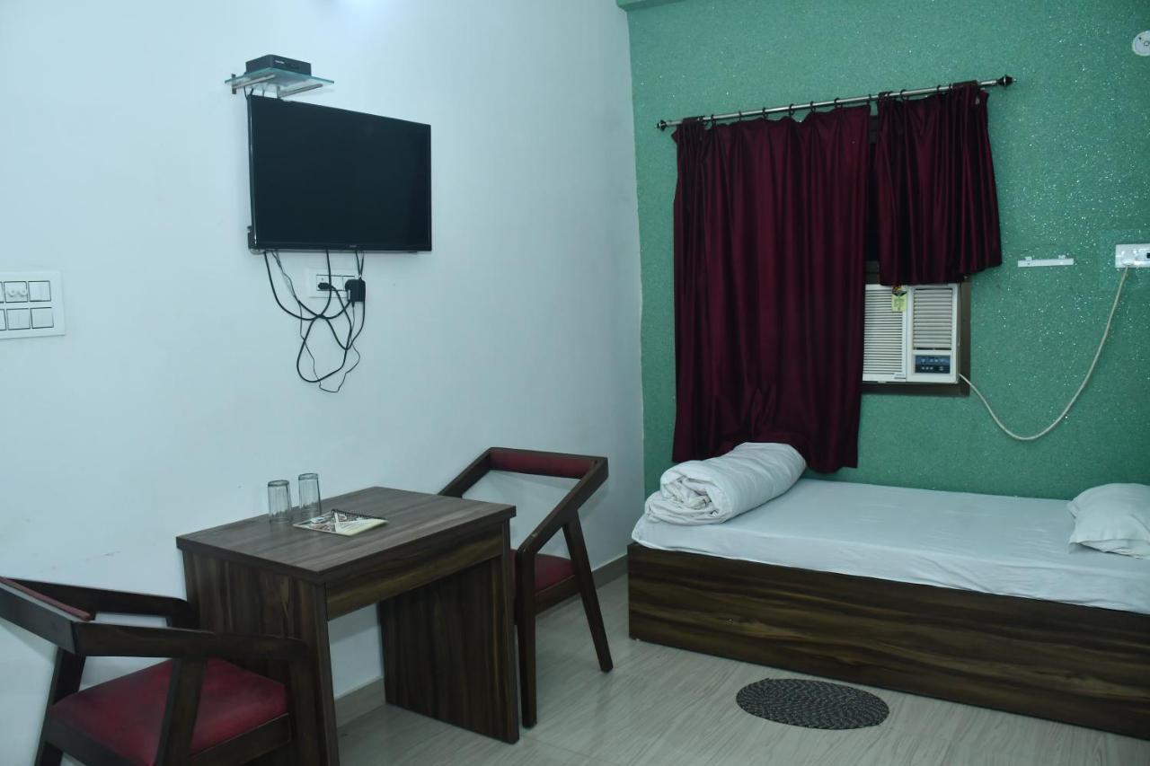 Hotel Awadh Palace Sahjanwa Exteriér fotografie